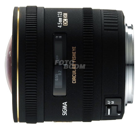 4,5mm f/2,8EX HSM DC Circular Fisheye Sony