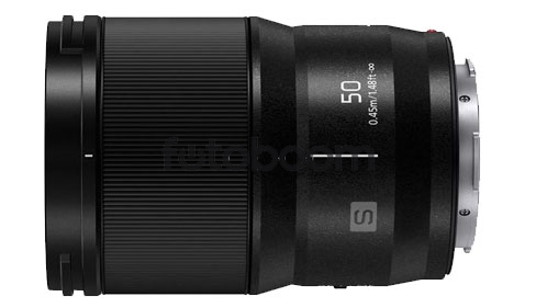 50mm f/1.8 S