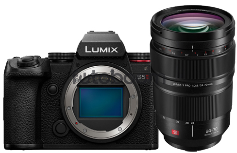 LUMIX S5M2 + 24-70mm f/2.8 S PRO WINTER