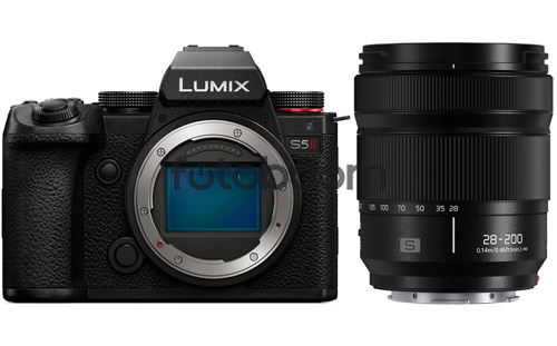 LUMIX S5M2 + 28-200mm f/4-7.1 MACRO O.I.S. WINTER