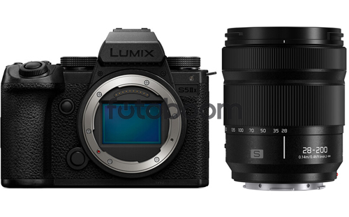 LUMIX S5M2X + 28-200mm f/4-7.1 MACRO O.I.S. WINTER
